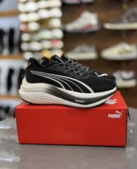 Pum.aa MagMax Nitro Black White