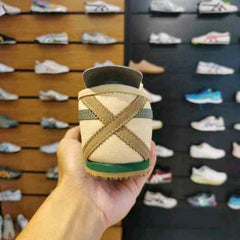 Onitsukaa Tigerr Mexico 66 Slip On Beige Grass Green 1251