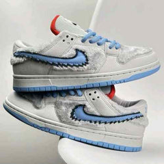 THE ABOMINABLE SNOWMAN X NIKEE SB DUNK LOW BUMBLE