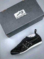 Onitsukaa tiger Mexico 66 SD Crystal black suede