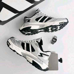 ADIiDAsS XLG STORM EDGE WHITE BLACK