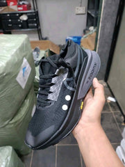 Nikee Zoom x Zegama Trail 2 Black Anthracite 2633