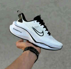 Nikee Zoom X Smily Pro White 650