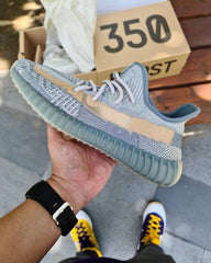Adida_s Yeezy Boost 350 V2 Israfil no accessories