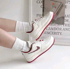 Nikee Airforce 1 valentines day semi ua 2551