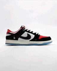 Nikee SB Dunk Low Spiderman Miles MoralesNikee SB Dunk Low Spiderman Miles Morales