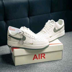 nikee Airforce 1 travis scott olive