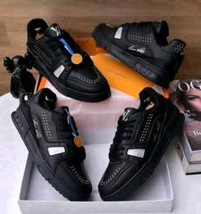 louiss vuitton LV Trainer Black Calf Leather 512