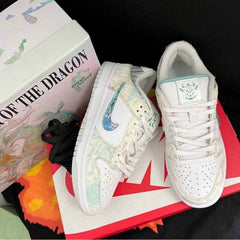 NIKEE SB DUNK YEAR OF THE DRAGON STEAM PUPPET
