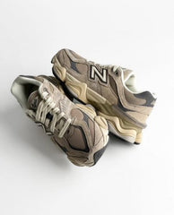 New Balanc e 9060 Driftwood Castlerock