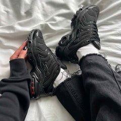Nikee AirMax Plus TN Triple Black 1159
