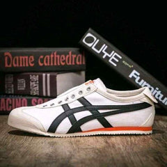 Onitsukaa Tigerr Mexico 66 Slip On White Black Orange 1004