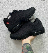Levis x Nikee AirMax 95 OG Black Anthracite