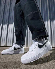 nikee airforce 1 low white black swoosh