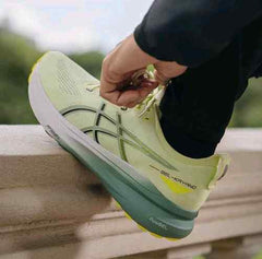 Asicsss GEL-KAYANO 31 COOL MATCHA