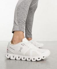 On Cloud 5 White