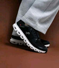 On Cloud 6 Coast Black White