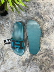_HERMES_PARIS_LOGO_SLIDE