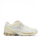 new balanccee 1906R Lunar New Year White
