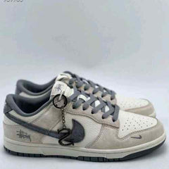 nikee sb dunk low x stussy rice white carbon