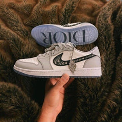Nik air jordan retro 1 low diyor grey semi ua