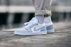 NIK AIR JORDAN RETRO 1 LOW PARIS