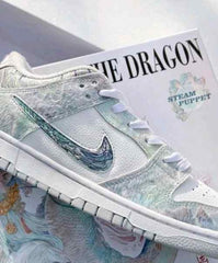 NIK Sb Dunk Year Of The Dragon Steam Puppet WITH ORIGINAL BOX