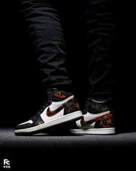 JORDAN Retro 1 High Year Of Snake