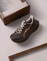 Asiccss X Blacktoes Superblast 3 Brown