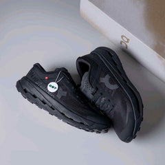 ON Cloudultra 3 Black Black
