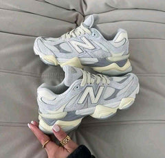 New Balencee 9060 Quartz Grey Womens 1097