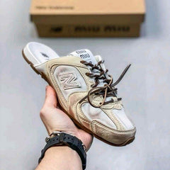 New Balence 530 x Miu Miu Open Back Sports Shoes - Ivory Vintage 770
