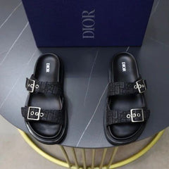 Ua_dior_aqua sandal all black oblique