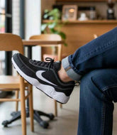 Nikee air zoom spiridon Black White
