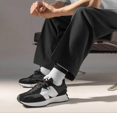 New Balanc e 327 Moonbeam Black White