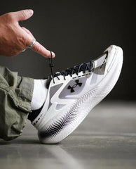 Underr Armour UA Echo SlipSpeed White BLACK