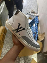 LOUI_S_S VUITTON X CHARLIE PREMIUM SNEAKER SALE