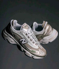 New Balancee M1000N Arid Stone Light Silver Metallic