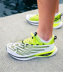 New Balancee FuelCell SC Elite V3 White Green 1110