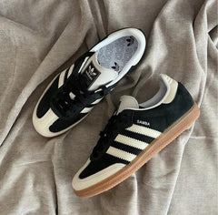 Adida s Samba Core Black Wonder White
