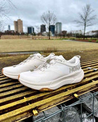 Hoka Transport GoreTex Eggnog Cream 1262