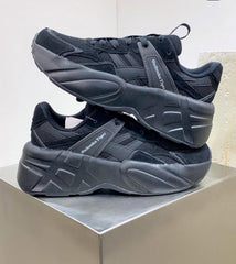 onitsukaa tiger SP Triple Black