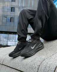 Nikee Zoom Vomero Plus Full Black 724