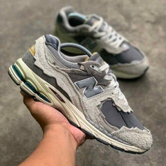 New Balancee 2002R Protection Pack Rain Cloud 1147
