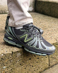 New Balancee ABZORB 1890 Faded Black Utility Green