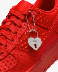 Nikkee AIR FORCE 1 RETRO VALENTINES DAY