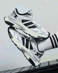 ADIDAsS XLG STORM EDGE WHITE BLACK