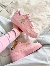Nikee AirForce 1 Low Valentines Day Pink foam