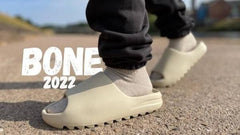 Adidaas yeezy slide bone ua quality with original box n og slide sticker