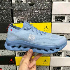On Cloudtilt Running Loewe Sneaker Electric Blue